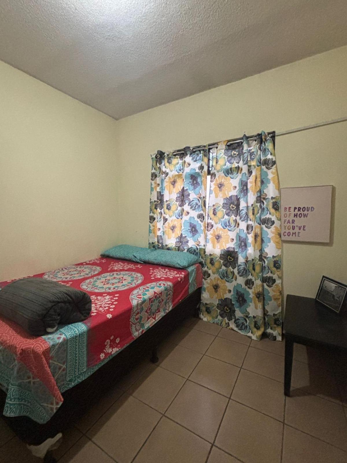 Leon Apartment *